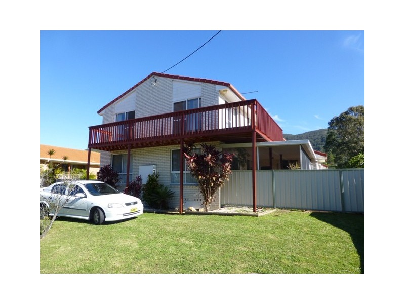 4/12 McLennan Street, Laurieton NSW 2443