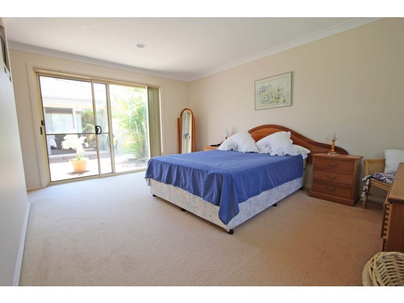 5 Rowley Street, North Haven NSW 2443