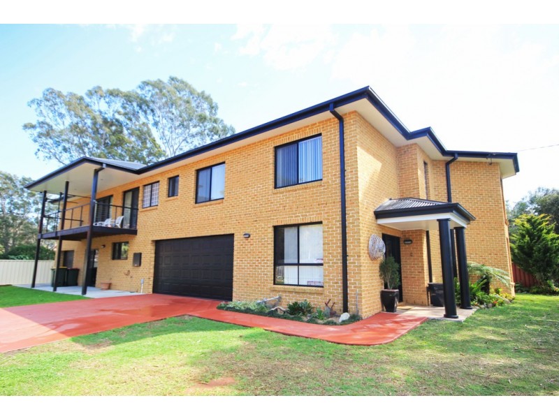 27 Bay Street, Dunbogan NSW 2443