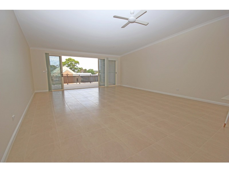 3 / 66 Bold Street, Laurieton NSW 2443