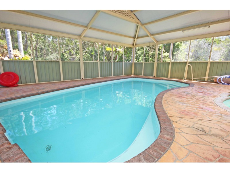 4 Lady Penrhyn Court, Dunbogan NSW 2443