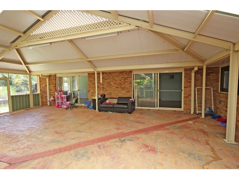 4 Lady Penrhyn Court, Dunbogan NSW 2443