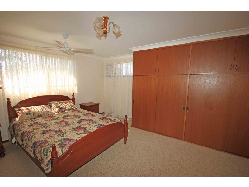 15 Castle Street, Laurieton NSW 2443