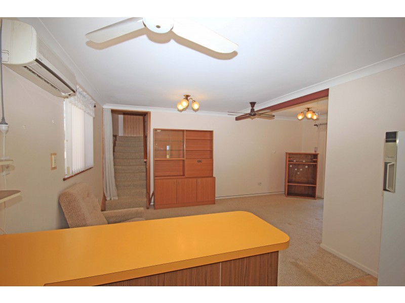 15 Castle Street, Laurieton NSW 2443