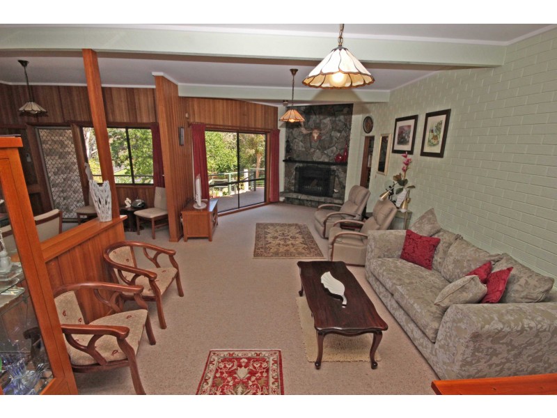 8 Unique Close, Camden Head NSW 2443