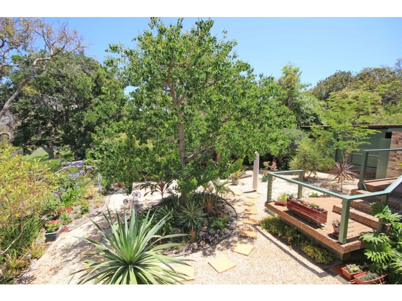 8 Unique Close, Camden Head NSW 2443