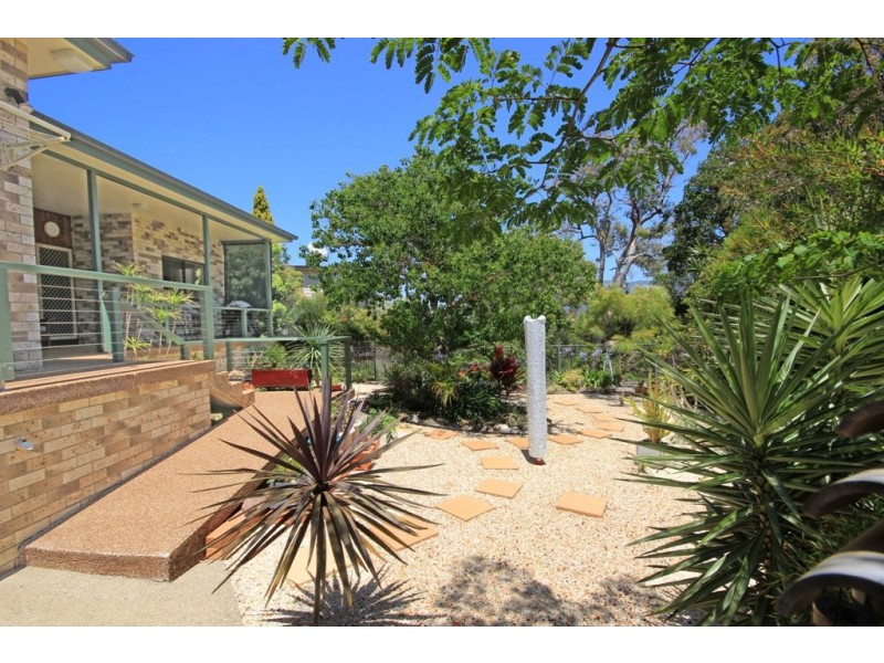 8 Unique Close, Camden Head NSW 2443
