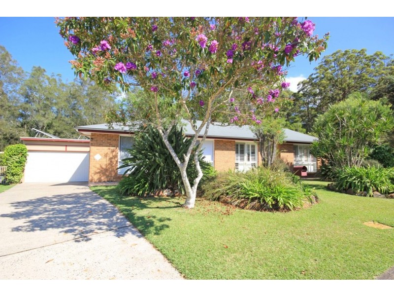 14 Tern Close, Laurieton NSW 2443