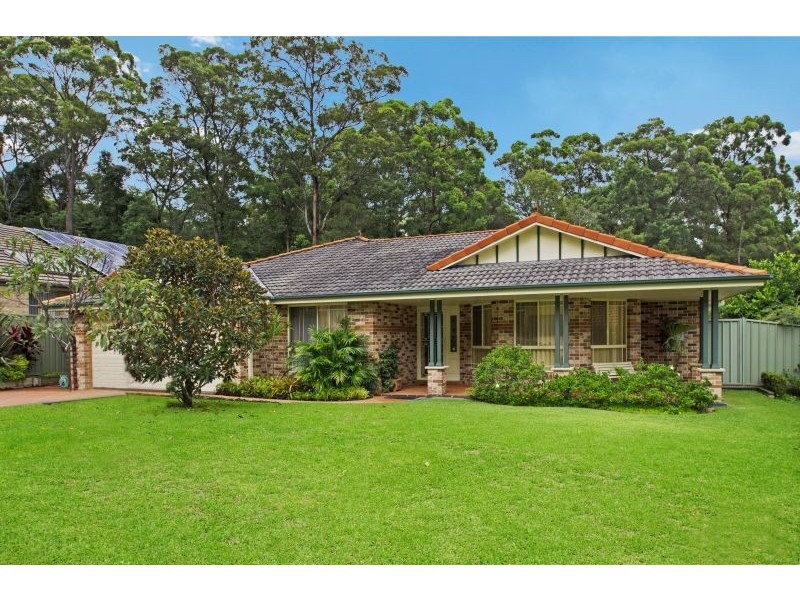 8 Cheesetree Place, Laurieton NSW 2443