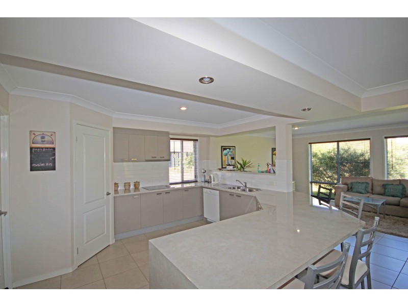 10 Prince of Wales Drive, Dunbogan NSW 2443