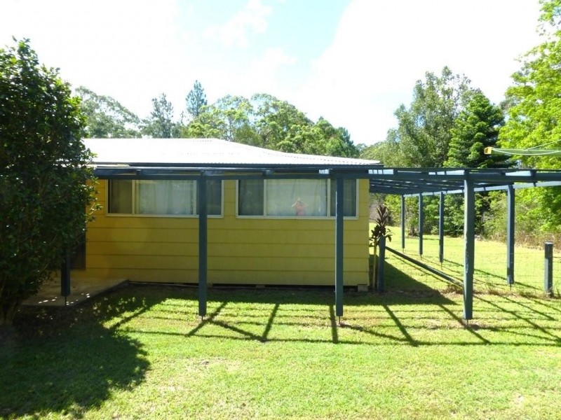 27 Station Street, Johns River NSW 2443