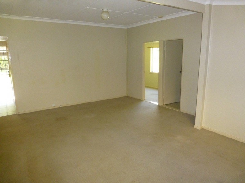27 Station Street, Johns River NSW 2443