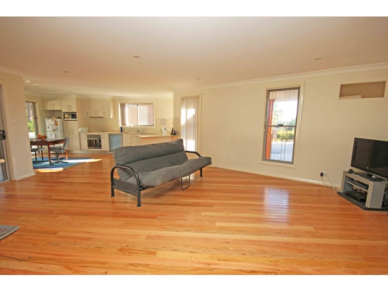 Villa 2, 7 Ringtail Crescent, Laurieton NSW 2443