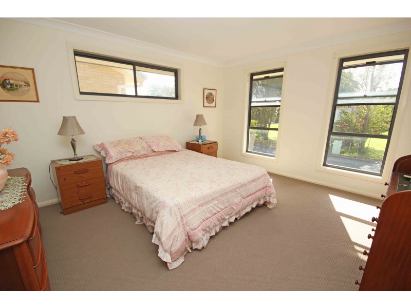 10 De Fraine Lane, Laurieton NSW 2443