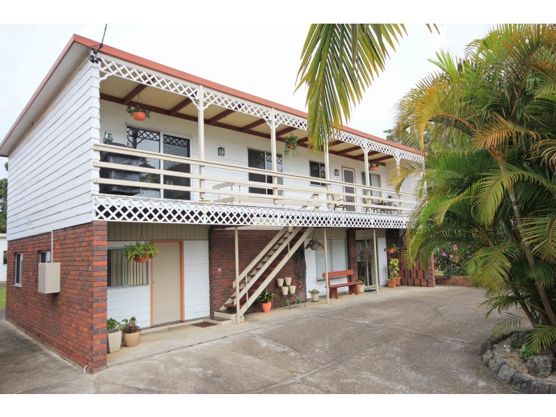 460 Ocean Drive, Laurieton NSW 2443