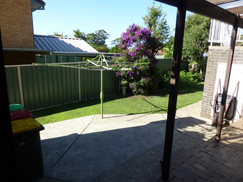 2/11 Blackbutt Crescent, Laurieton NSW 2443