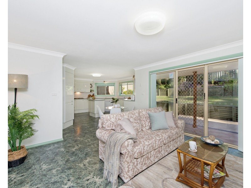 24 Waterview Crescent, West Haven NSW 2443