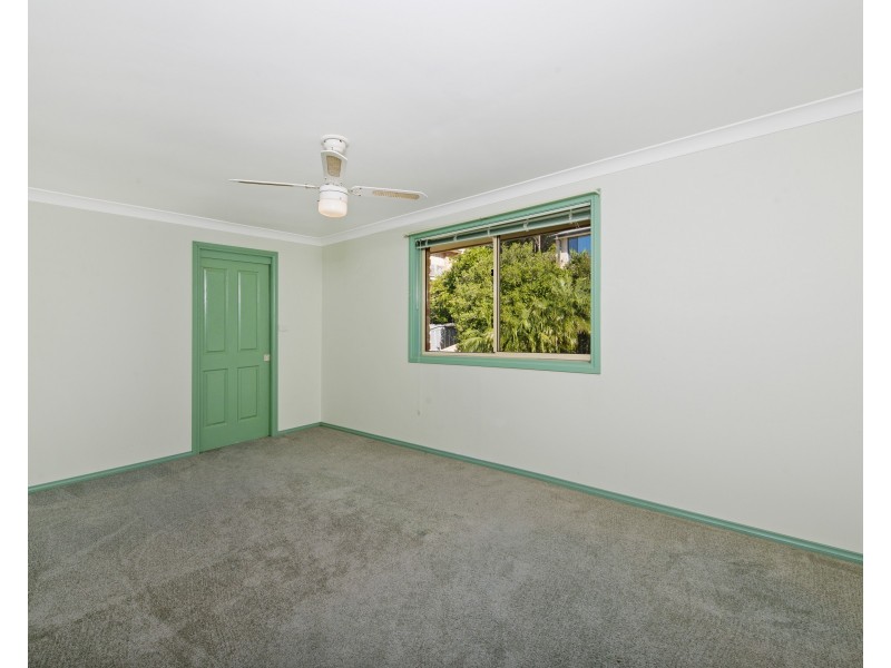 24 Waterview Crescent, West Haven NSW 2443