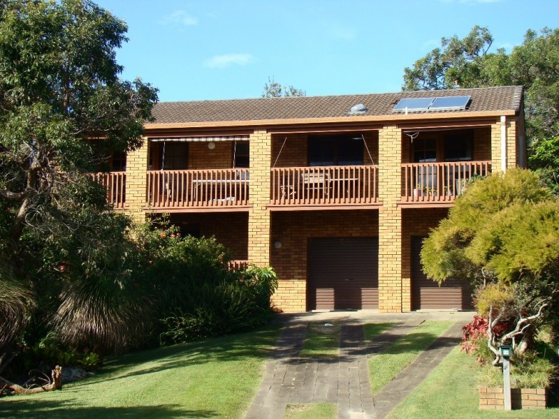 15 Unique Close, Dunbogan NSW 2443