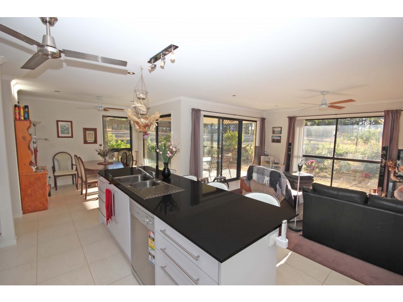 11 Wren Close, Laurieton NSW 2443