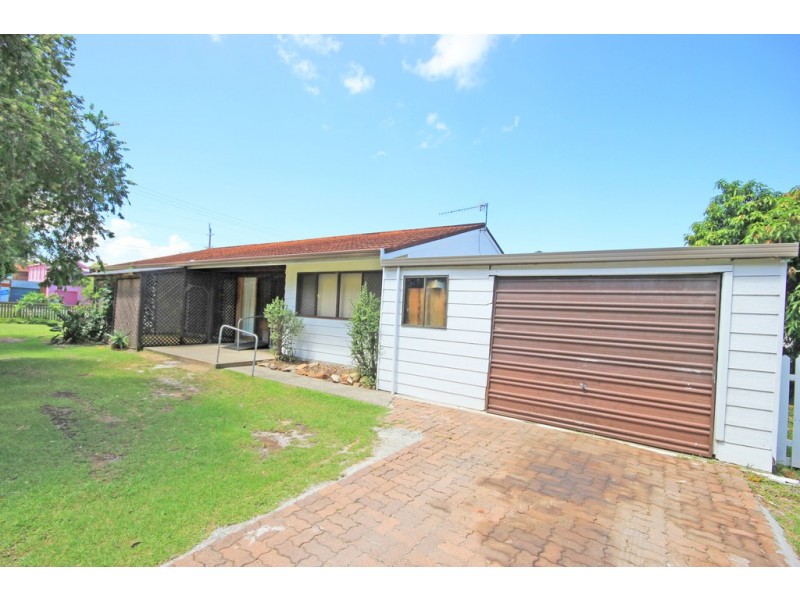 468 Ocean Drive, Laurieton NSW 2443