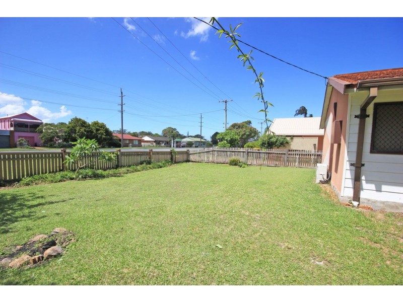 468 Ocean Drive, Laurieton NSW 2443