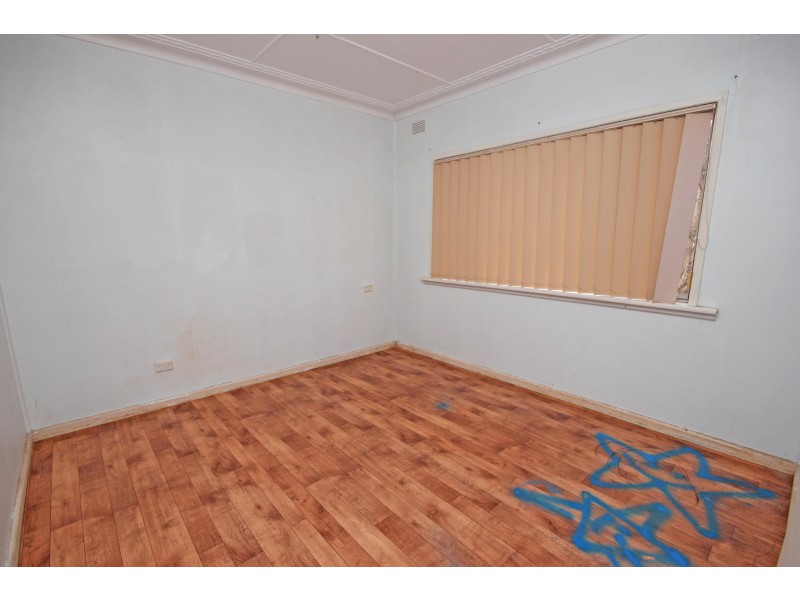 24 Johns River Road, Johns River NSW 2443