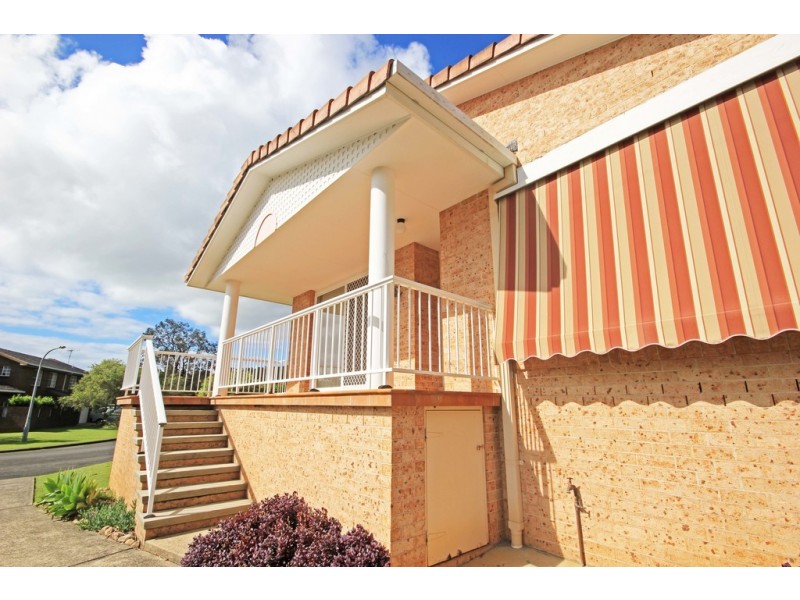 1/28 Blackbutt Crescent, Laurieton NSW 2443