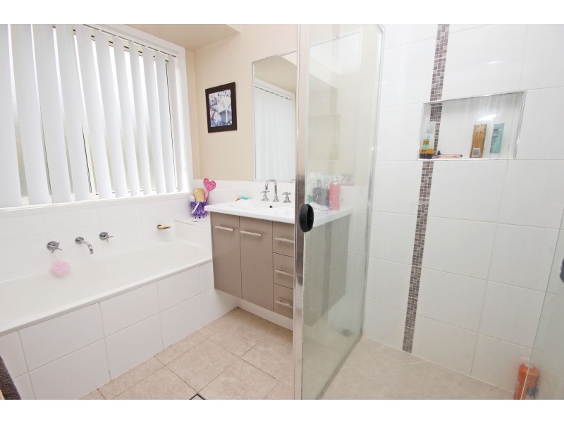 22 Ellerslie Crescent, Laurieton NSW 2443