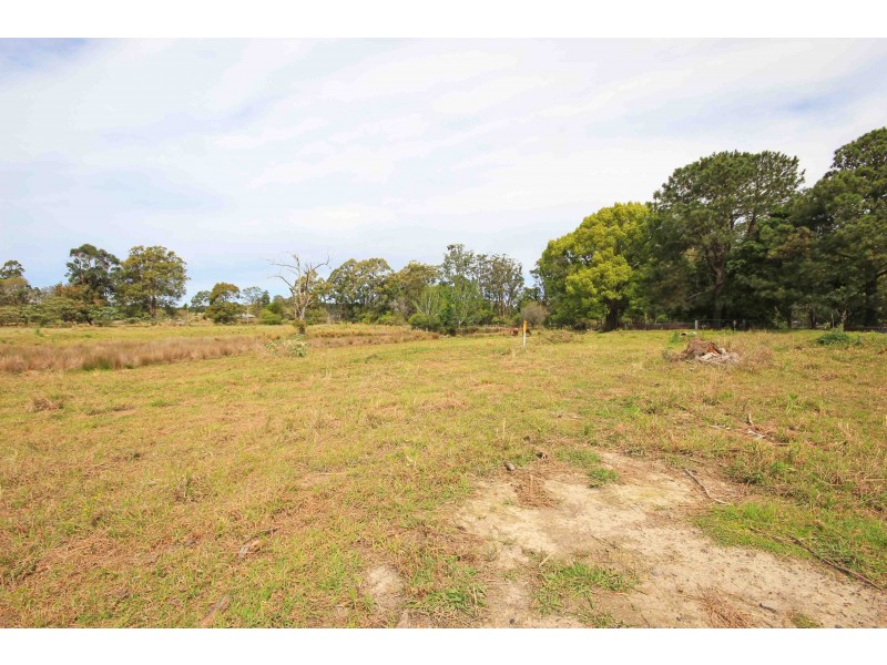 9 Wharf Road, Johns River NSW 2443