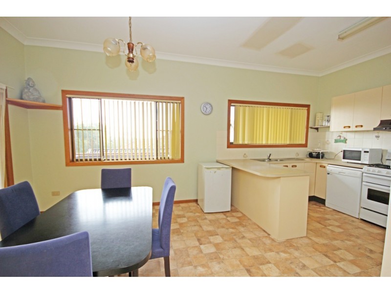 22 Laurie Street, Laurieton NSW 2443