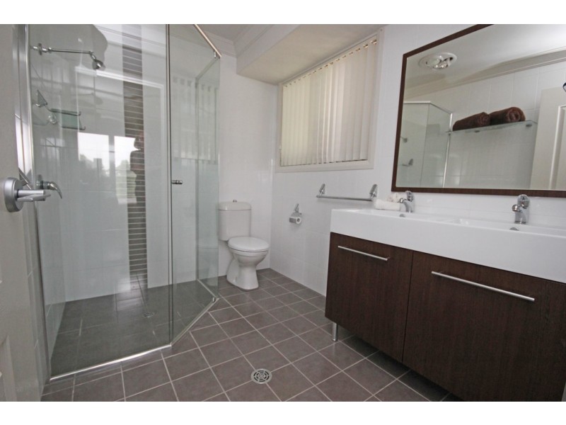 11 Fairwinds Avenue, Lakewood NSW 2443