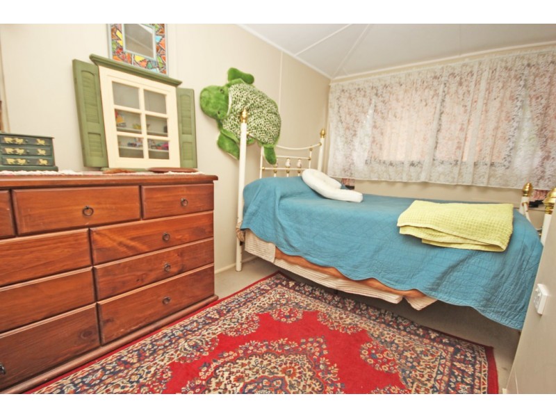 27 Station Street, Johns River NSW 2443