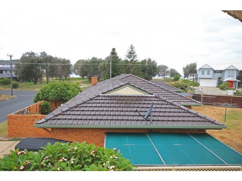 3/2 Hope Close, Dunbogan NSW 2443