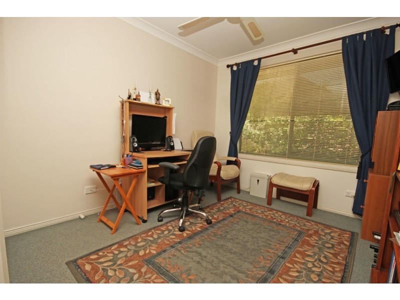 6 Pindari Drive, Dunbogan NSW 2443