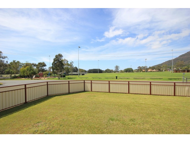 15 Castle Street, Laurieton NSW 2443