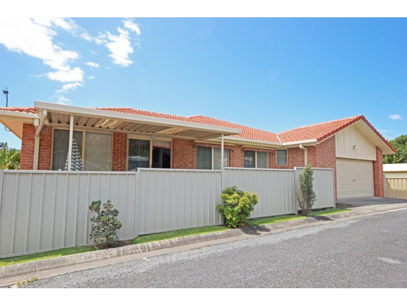 4/10 McLennan Street, Laurieton NSW 2443