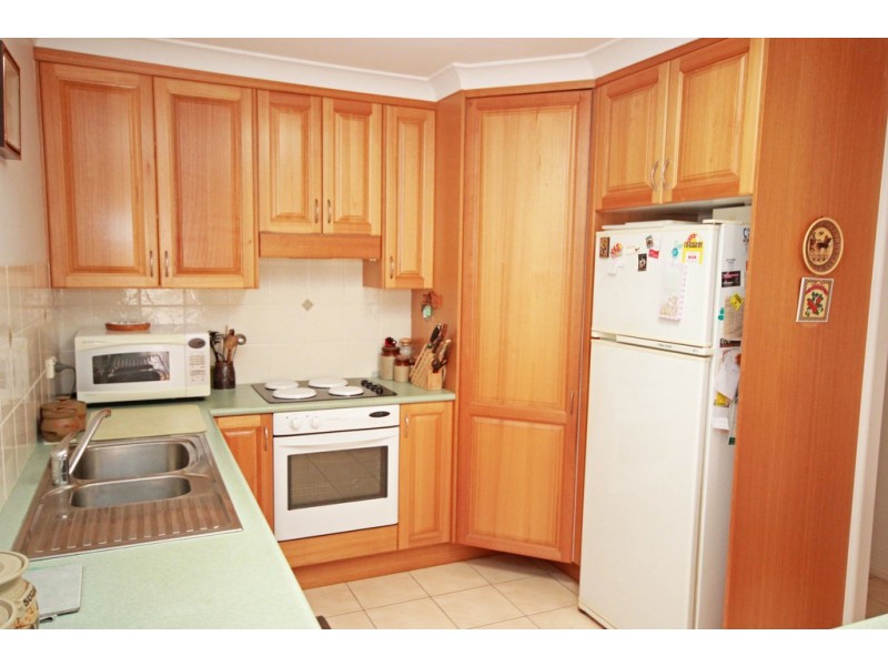 4/10 McLennan Street, Laurieton NSW 2443