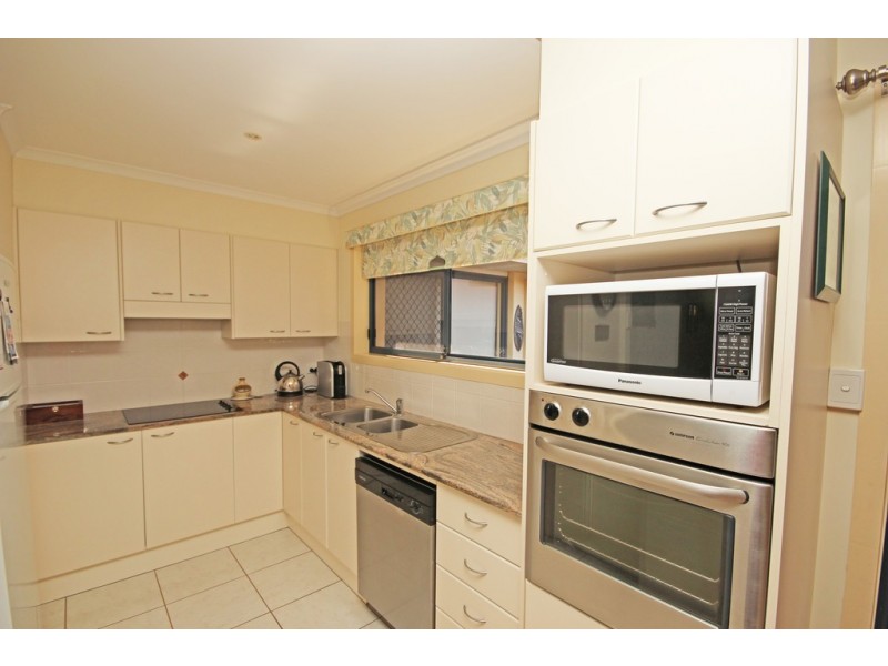 2/13 Tunis Street, Laurieton NSW 2443