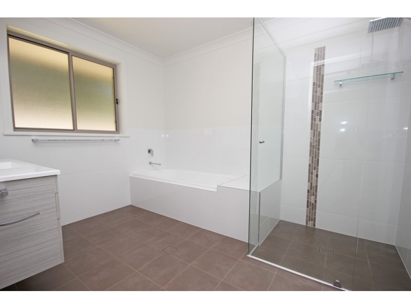 6 Bronzewing Terrace, Lakewood NSW 2443