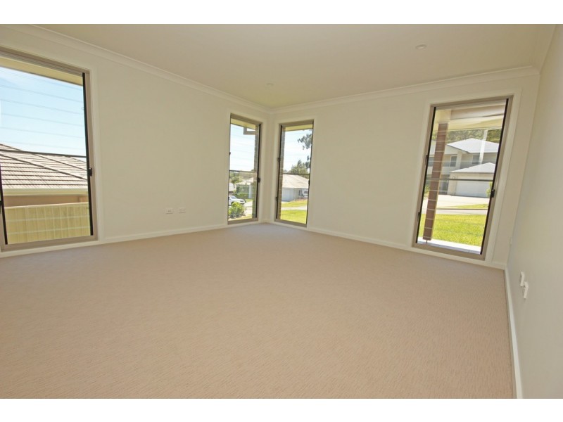 6 Bronzewing Terrace, Lakewood NSW 2443