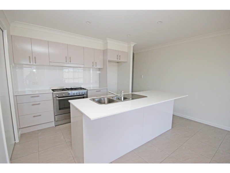 6 Bronzewing Terrace, Lakewood NSW 2443