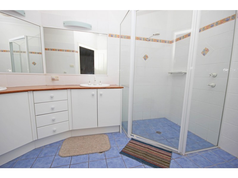 16 Pindari Drive, Dunbogan NSW 2443