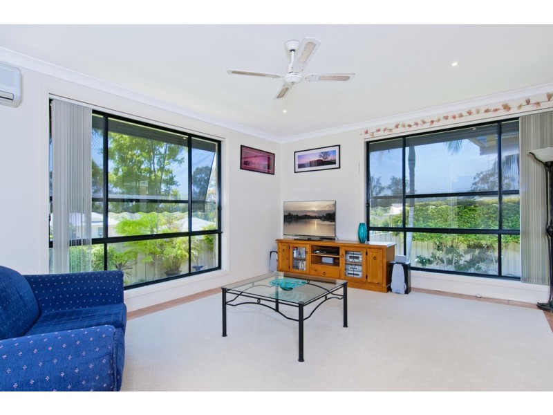 10 Fairwinds Avenue, Laurieton NSW 2443