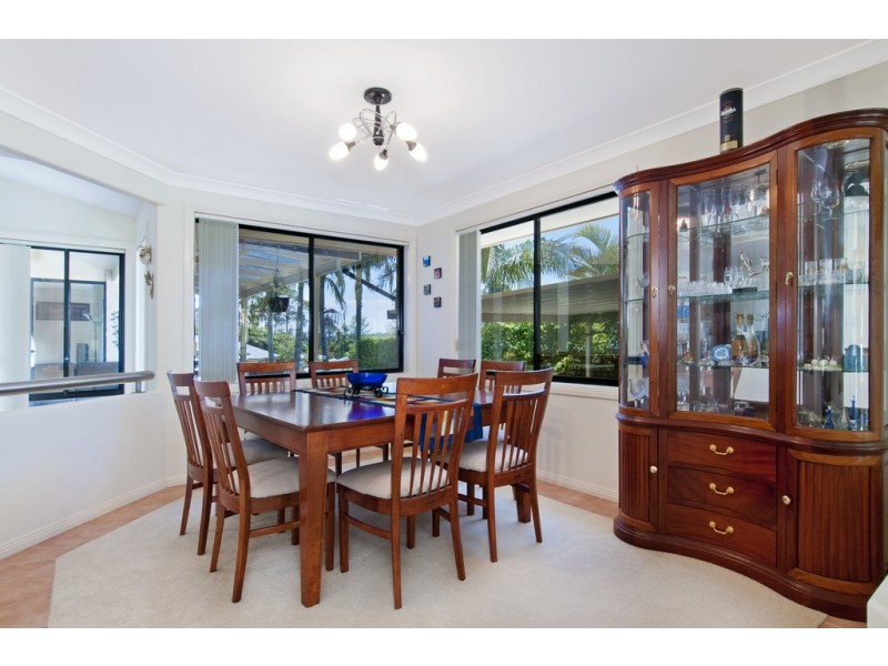 10 Fairwinds Avenue, Laurieton NSW 2443