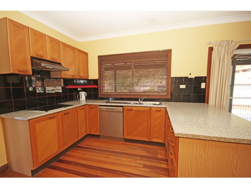 44 Waterview Crescent, West Haven NSW 2443