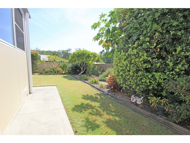 9 Flinders Drive, Laurieton NSW 2443