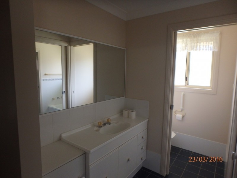 1/1 Kirmington Terrace, Laurieton NSW 2443