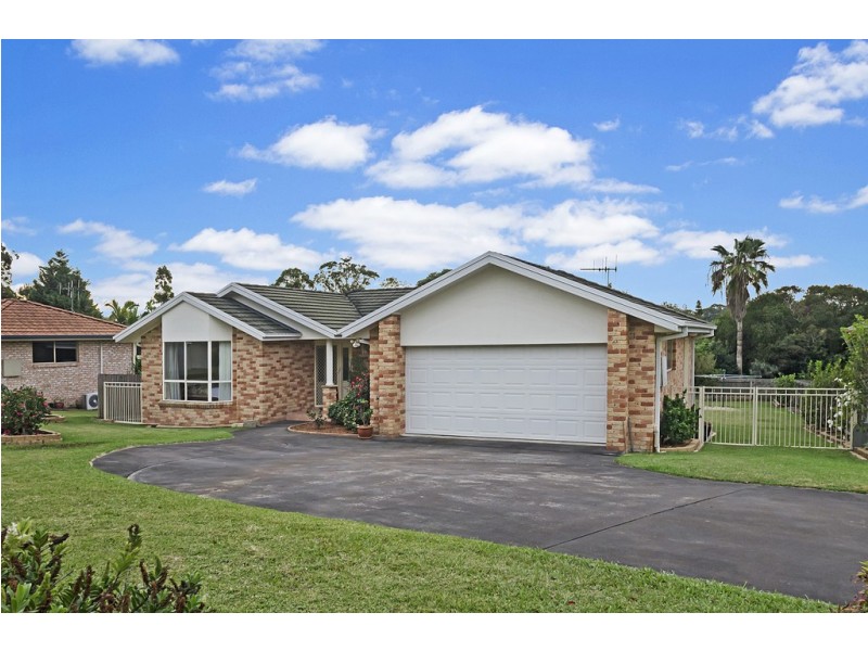 9 Diamentina Way, Laurieton NSW 2443