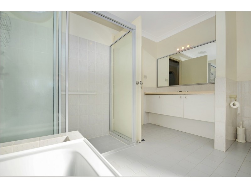 5 Scarborough Way, Dunbogan NSW 2443